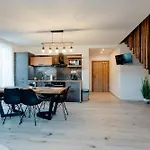 Apartmanhotel Miracle Seasons Lipótszentmiklós
