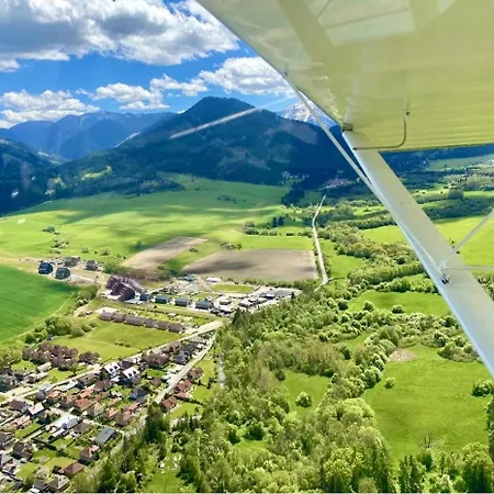 Apartmanhotel Miracle Seasons 4*