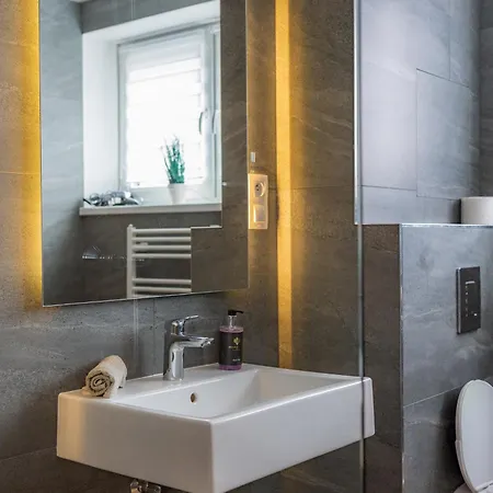 Miracle Seasons Lipótszentmiklós