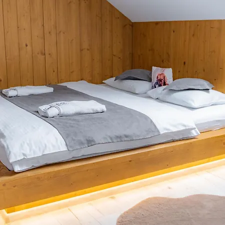 Hotel apartamentowy Miracle Seasons Liptowski Mikułasz