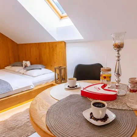 Hotel apartamentowy Miracle Seasons